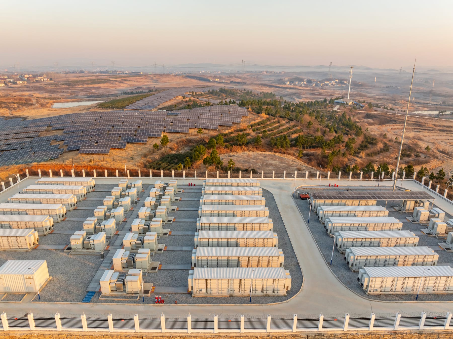 Reforzar la red eléctrica de África Occidental con almacenamiento regional en baterías