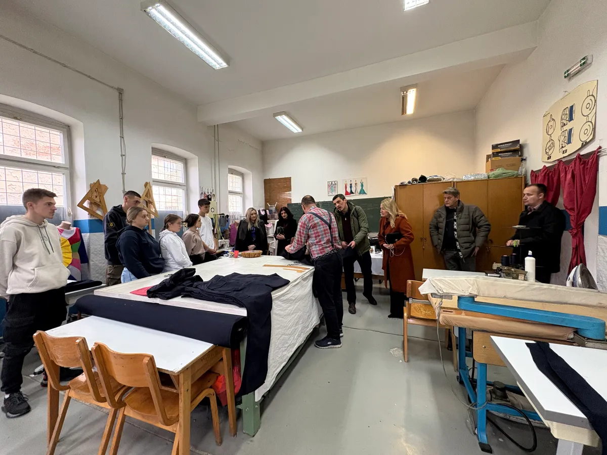 Workshop training in a partner school