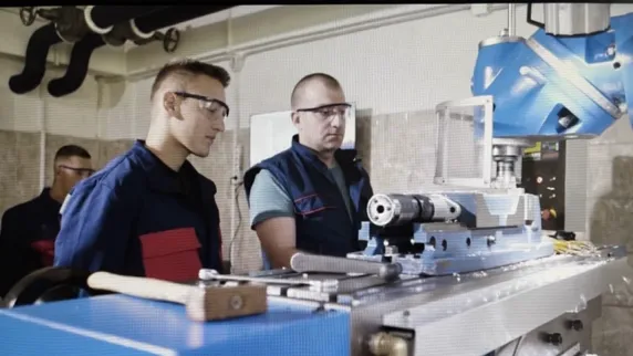 Students at GS TMT in Travnik