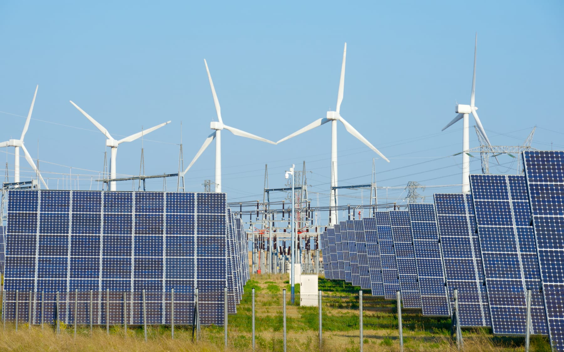 Facilitar la inversión en eólica, solar y almacenamiento en Jordania