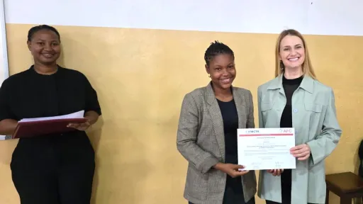 Formación de mujeres en Mozambique