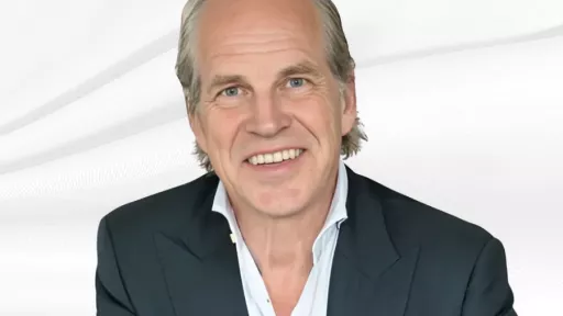 headshot