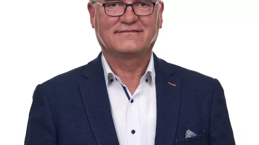 Johannes Buschmeier headshot