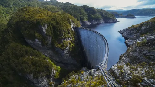 Energ&iacute;a hidroel&eacute;ctrica