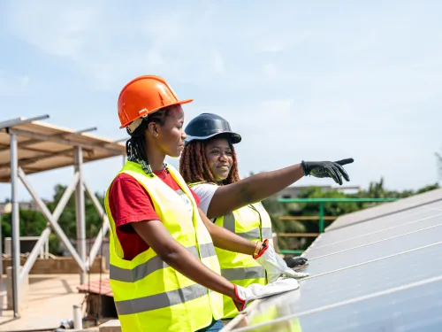 ROGEAP solar panel women